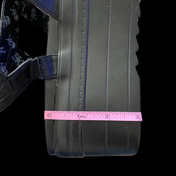 SUPER CUTE DOLLSKILL PLATFORM SANDALS - Picture 3 of 4